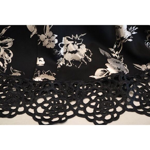 Donna Ricco Women's Sz 2 Black/Gold Tulip Sleeve Lace Hem Fit & Flare Dress - Picture 5 of 12